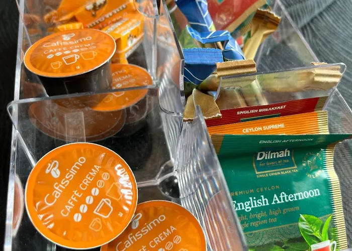 In Wola- Near Progresja-direct Bus To Old Town Apartment *